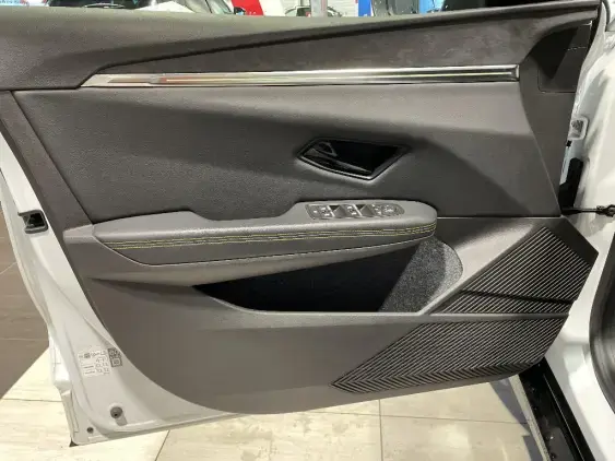 RENAULT MEGANE V - voiture d'occasion - Photo 18