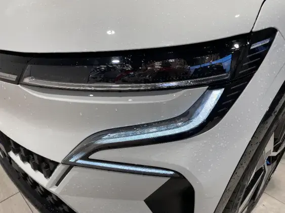 RENAULT MEGANE V - voiture d'occasion - Photo 20