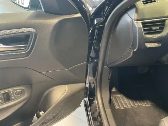 RENAULT ARKANA - voiture d'occasion - Photo 17