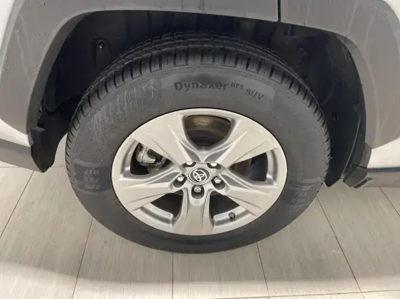 TOYOTA RAV4 V - voiture d'occasion - Photo 23