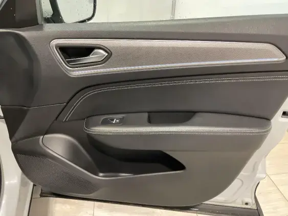 RENAULT ARKANA - voiture d'occasion - Photo 20