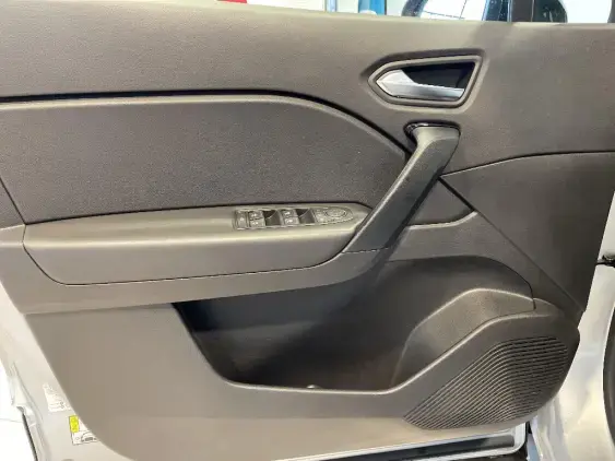 RENAULT CAPTUR II - voiture d'occasion - Photo 18