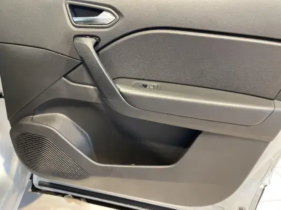 RENAULT CAPTUR II - voiture d'occasion - Photo 19