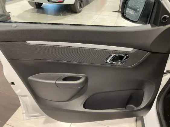 DACIA SPRING - voiture d'occasion - Photo 18