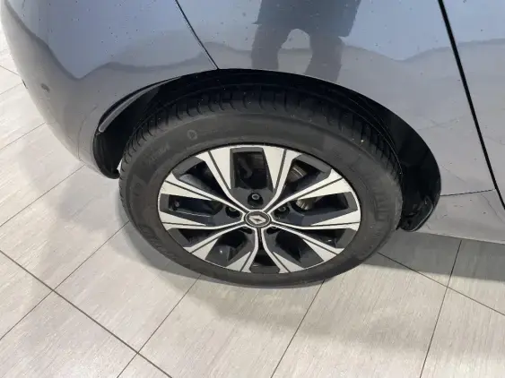 RENAULT ZOE - voiture d'occasion - Photo 22