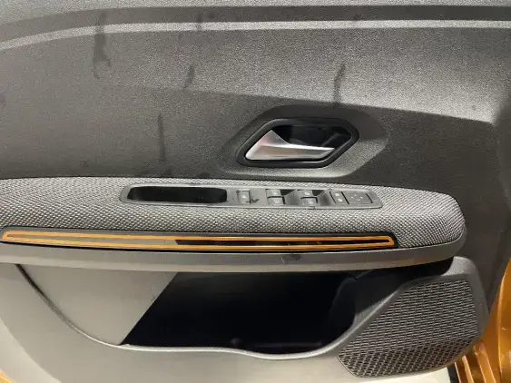 DACIA SANDERO III - voiture d'occasion - Photo 18