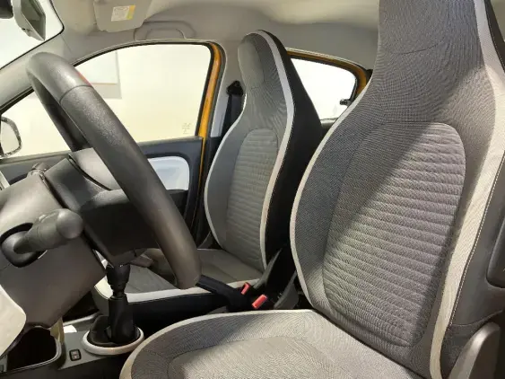 RENAULT TWINGO III - voiture d'occasion - Photo 16