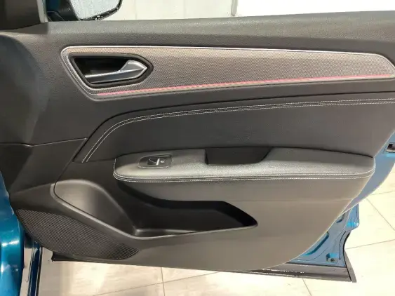 RENAULT ARKANA - voiture d'occasion - Photo 20