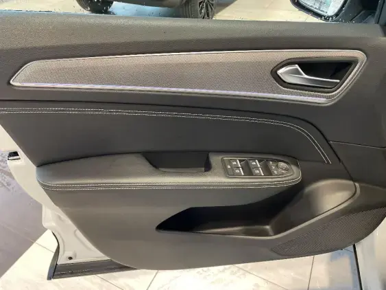 RENAULT ARKANA - voiture d'occasion - Photo 19