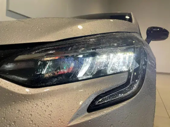 RENAULT CLIO V - voiture d'occasion - Photo 19