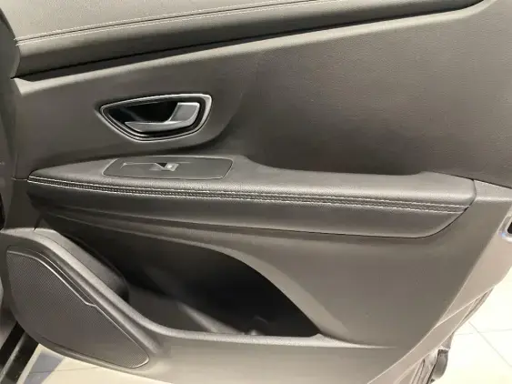 RENAULT SCENIC IV - voiture d'occasion - Photo 19