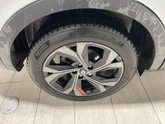 RENAULT ARKANA - voiture d'occasion - Photo 23