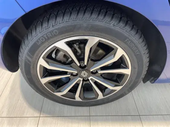 RENAULT CLIO V - voiture d'occasion - Photo 23