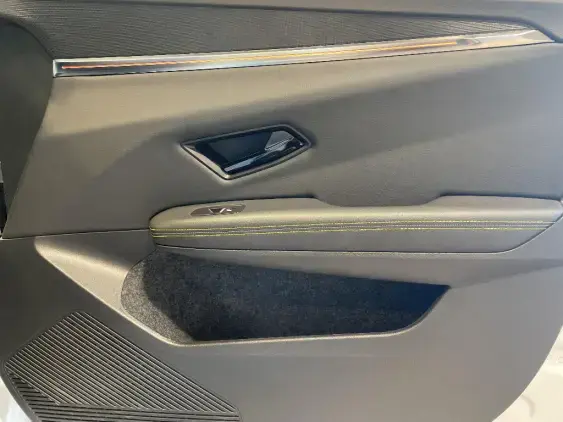 RENAULT SCENIC V ELECTRIQUE - voiture d'occasion - Photo 18