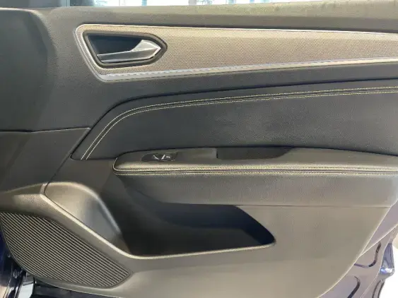 RENAULT ARKANA - voiture d'occasion - Photo 19