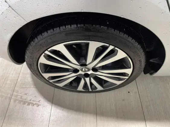 RENAULT CLIO V - voiture d'occasion - Photo 23