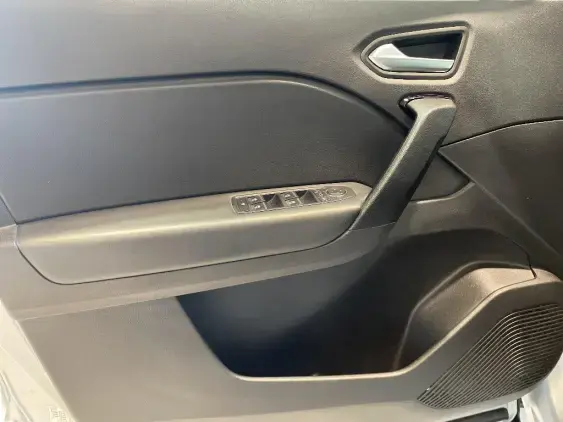 RENAULT CAPTUR II - voiture d'occasion - Photo 18