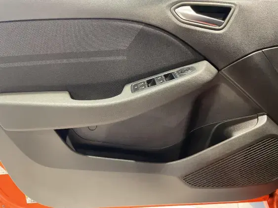 RENAULT CLIO V - voiture d'occasion - Photo 18