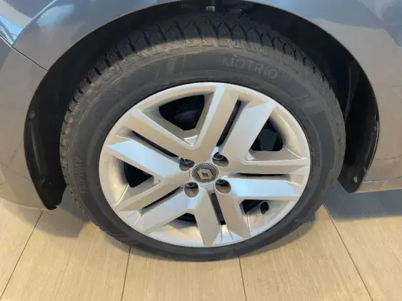 RENAULT CLIO V - voiture d'occasion - Photo 21