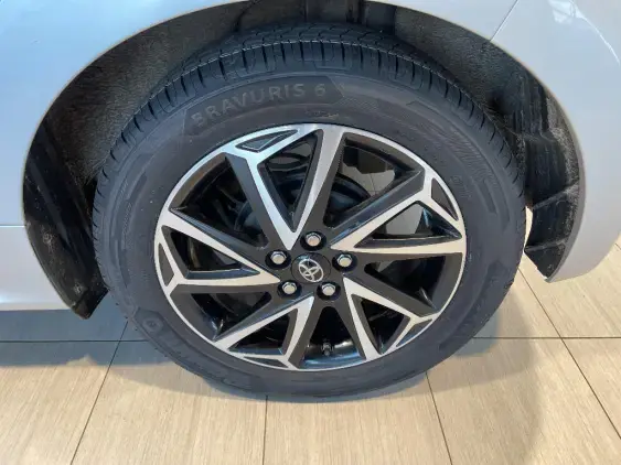 TOYOTA YARIS IV - voiture d'occasion - Photo 21