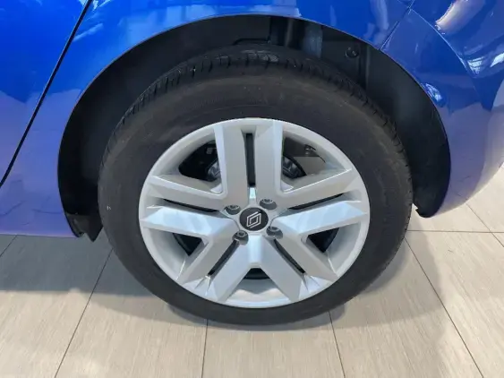 RENAULT CLIO V - voiture d'occasion - Photo 22