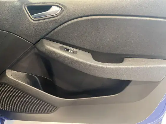 RENAULT CLIO V - voiture d'occasion - Photo 19