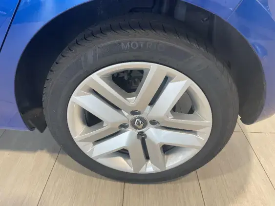 RENAULT CLIO V - voiture d'occasion - Photo 22