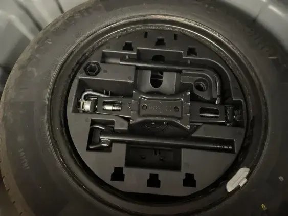 RENAULT CLIO V - voiture d'occasion - Photo 17