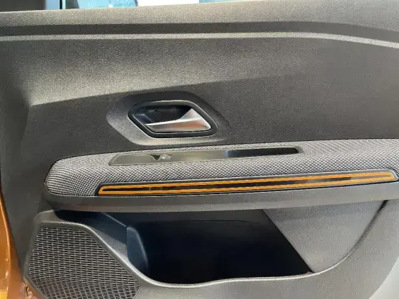 DACIA SANDERO III - voiture d'occasion - Photo 19