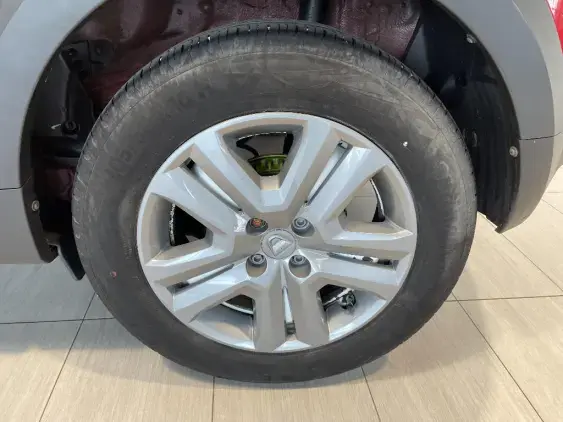 DACIA SANDERO III - voiture d'occasion - Photo 22