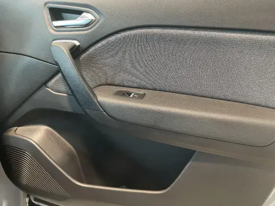 RENAULT CAPTUR II - voiture d'occasion - Photo 19