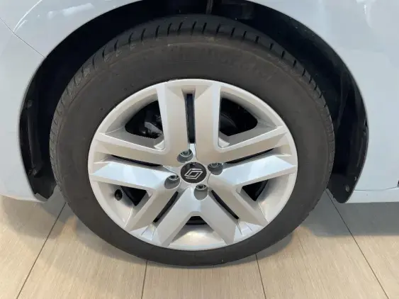 RENAULT CLIO V - voiture d'occasion - Photo 21