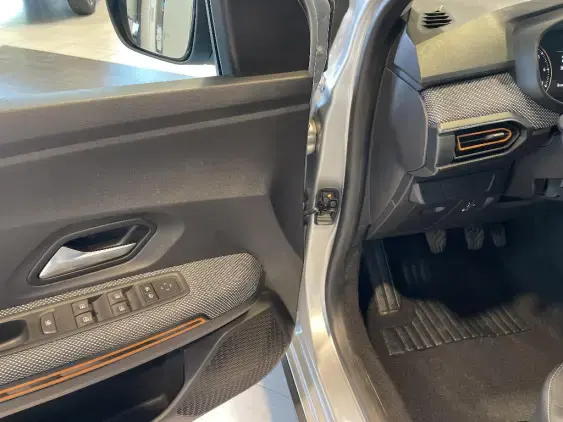 DACIA SANDERO III - voiture d'occasion - Photo 17