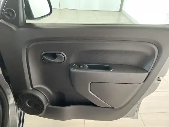 RENAULT TWINGO ELECTRIQUE III - voiture d'occasion - Photo 18