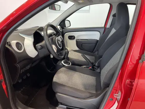 RENAULT TWINGO III - voiture d'occasion - Photo 16