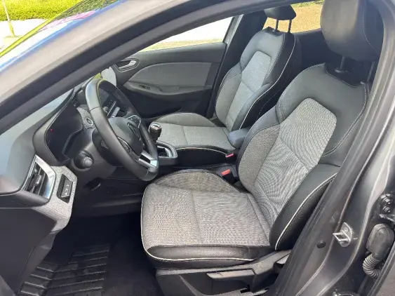 RENAULT CLIO V - voiture d'occasion - Photo 17