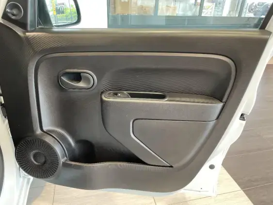 RENAULT TWINGO III - voiture d'occasion - Photo 16