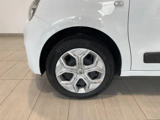 RENAULT TWINGO III - voiture d'occasion - Photo 18