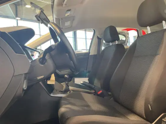 VOLKSWAGEN POLO VI - voiture d'occasion - Photo 17
