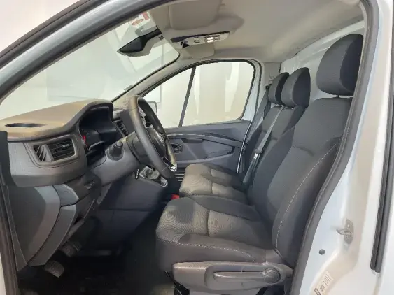 RENAULT TRAFIC FG III - voiture d'occasion - Photo 14