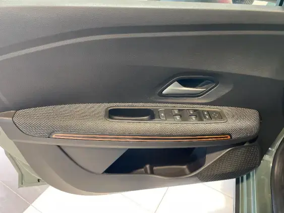 DACIA SANDERO III - voiture d'occasion - Photo 18