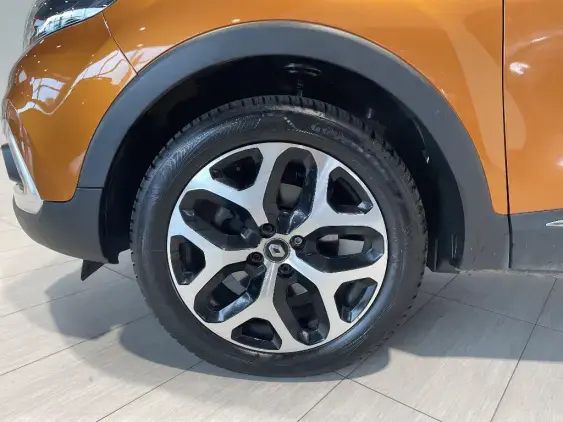 RENAULT CAPTUR - voiture d'occasion - Photo 21
