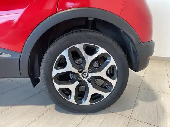 RENAULT CAPTUR - voiture d'occasion - Photo 22