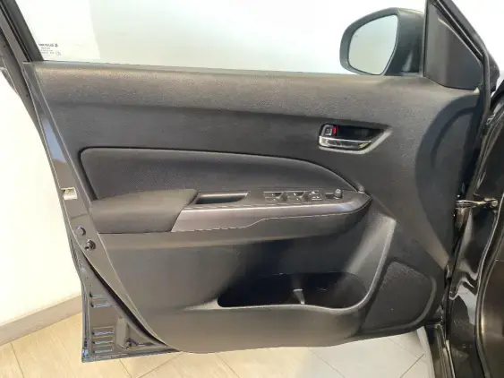 SUZUKI WAGON R - voiture d'occasion - Photo 18