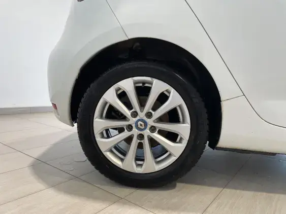 RENAULT ZOE - voiture d'occasion - Photo 22