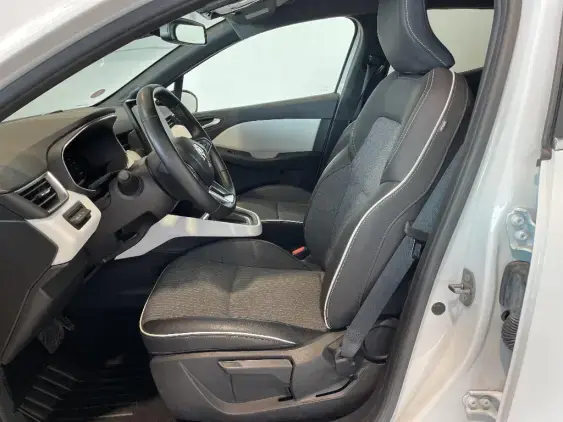 RENAULT CLIO V - voiture d'occasion - Photo 17