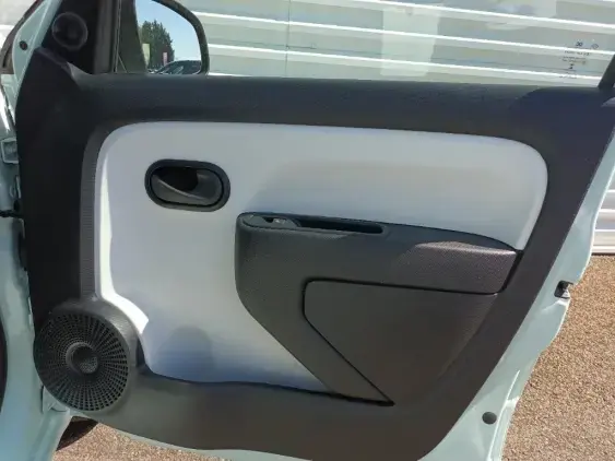 RENAULT TWINGO III - voiture d'occasion - Photo 15