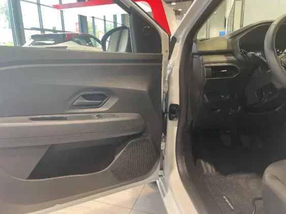 DACIA SANDERO III - voiture d'occasion - Photo 17