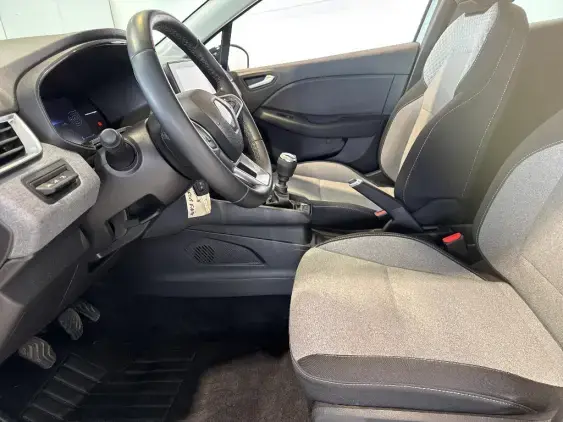 RENAULT CLIO V - voiture d'occasion - Photo 18