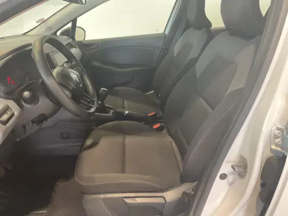 RENAULT CLIO V - voiture d'occasion - Photo 16